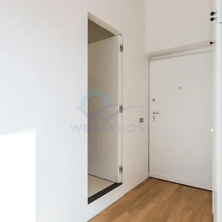 Apartamento Cozy, Sunny In The Heart Of Trastevere