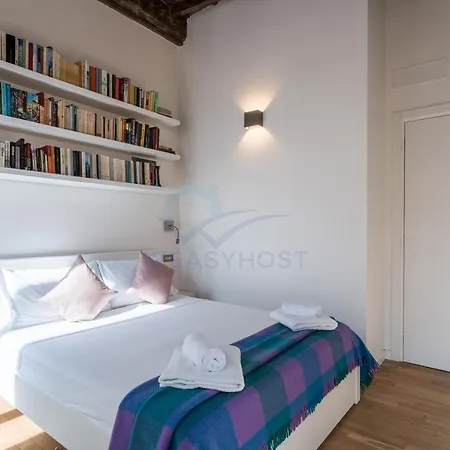 Apartamento Cozy, Sunny In The Heart Of Trastevere *
